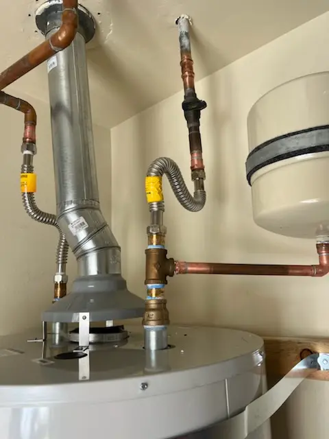 Water heater installation and plumbing repair in South Main